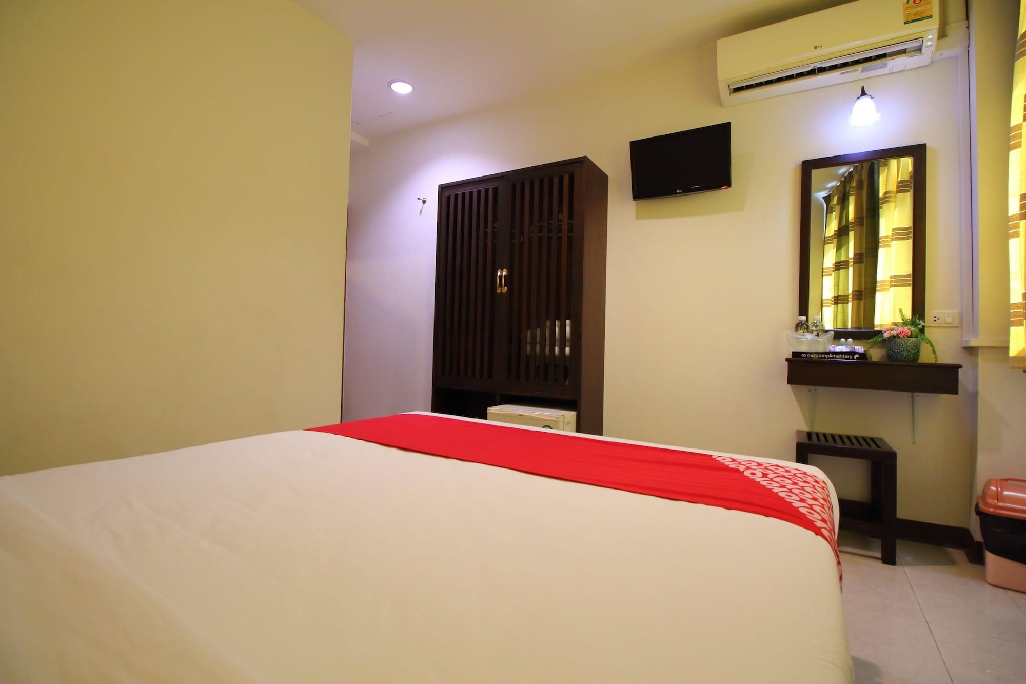 Super Oyo 484 Pannee Residence Khaosan Sha Plus Бангкок Экстерьер фото