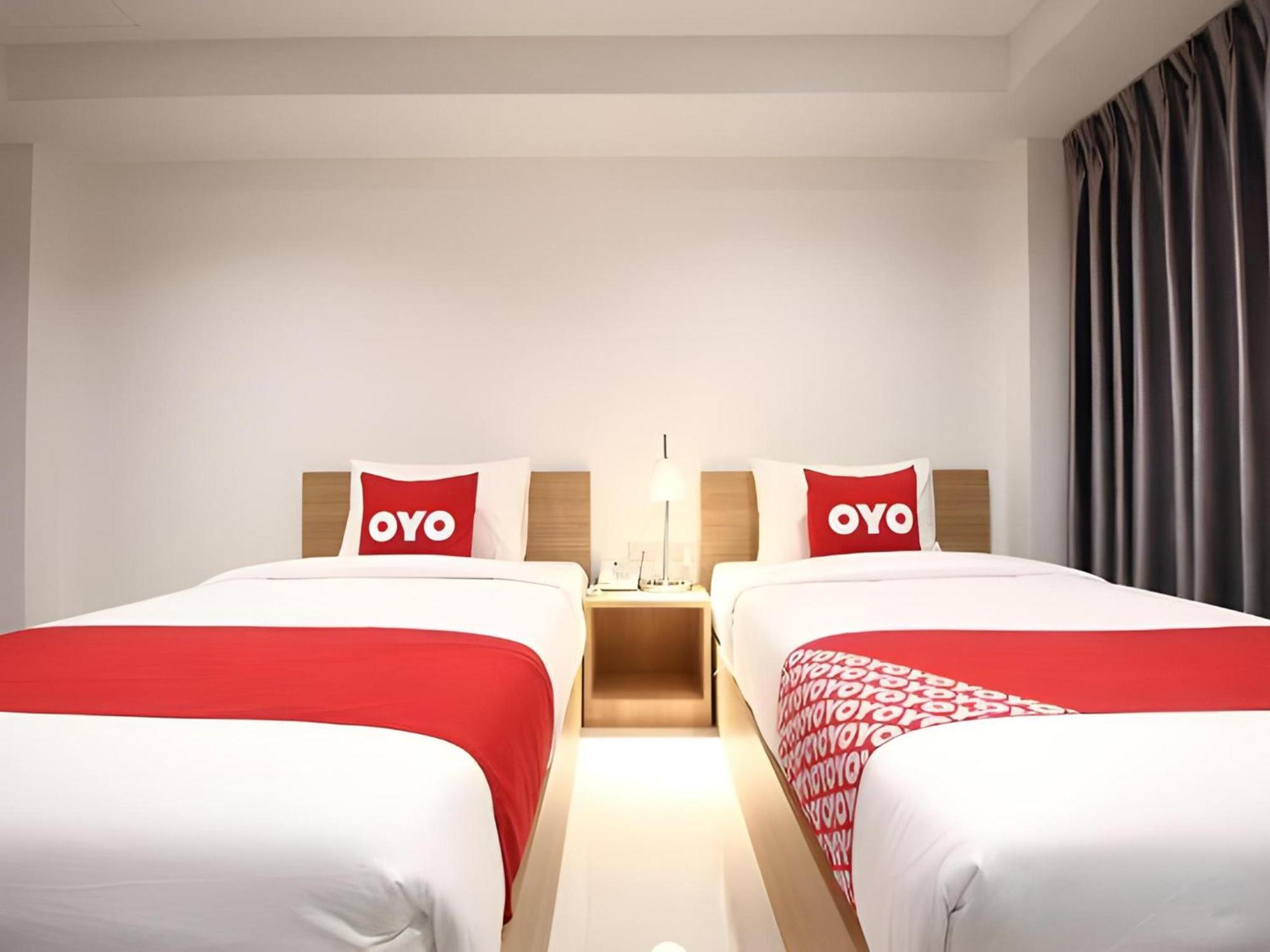 Super Oyo 484 Pannee Residence Khaosan Sha Plus Бангкок Экстерьер фото